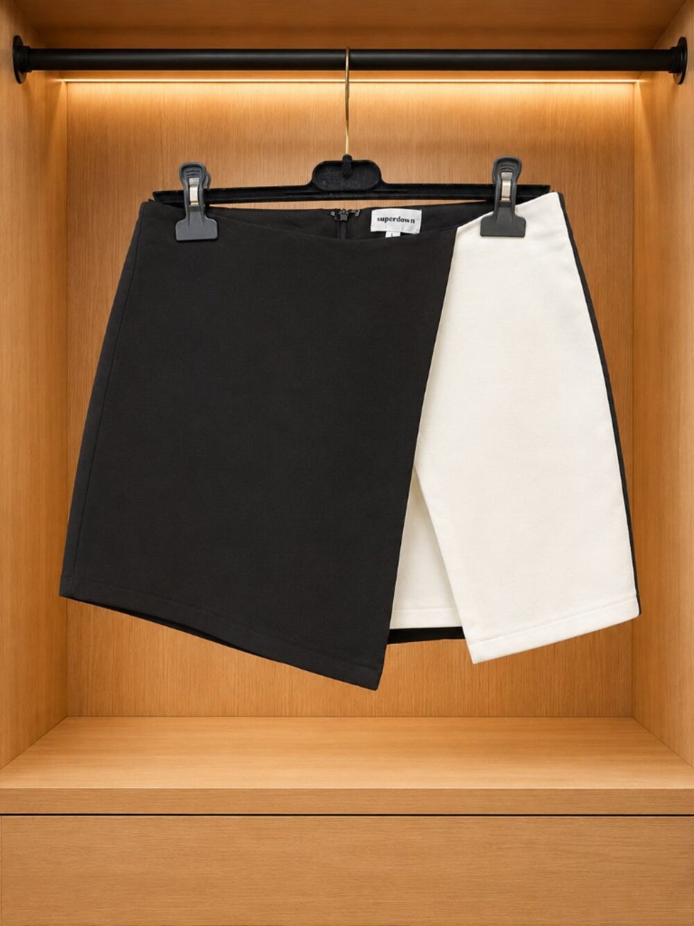 superdown Aaleyah Two Tone Wrap Skort